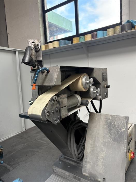 Schleifmaschine Superfinisher Loeser SF 102-R